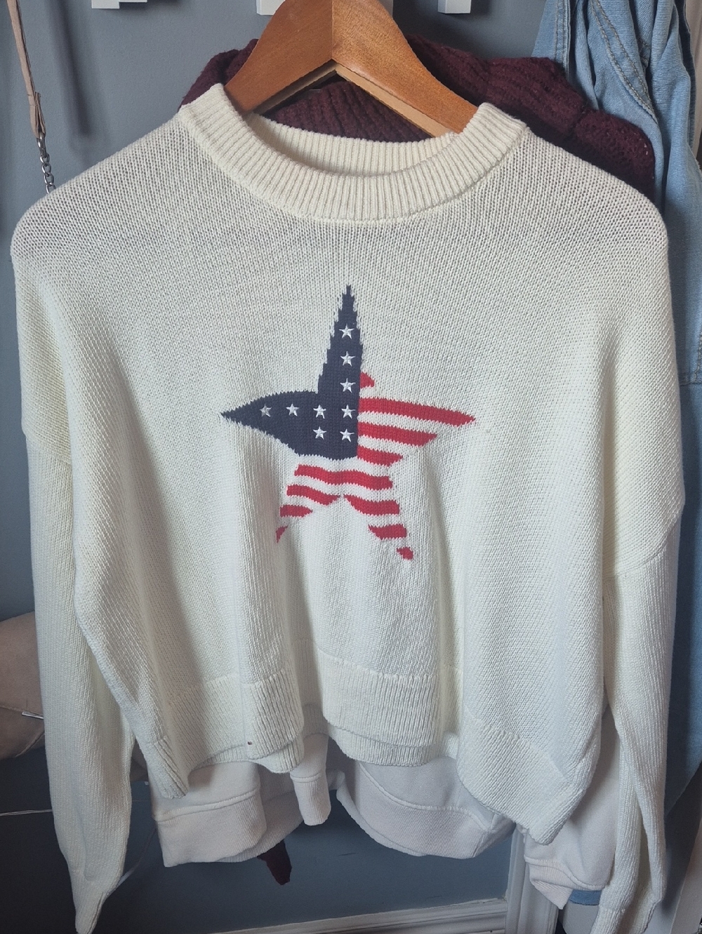 Primark Cream Knit Sweater with Red & Navy Star